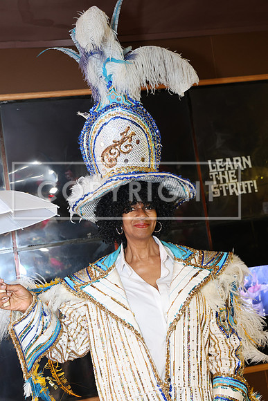 ROSS0590 MOWE One Philly Wonder Women Tour at Mummers Museum June 10 ,2025 ktiplaura