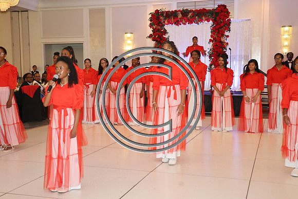 ROSS0194 Teenshop 40th Anniversary Gala B 2025 KTIPLAURA